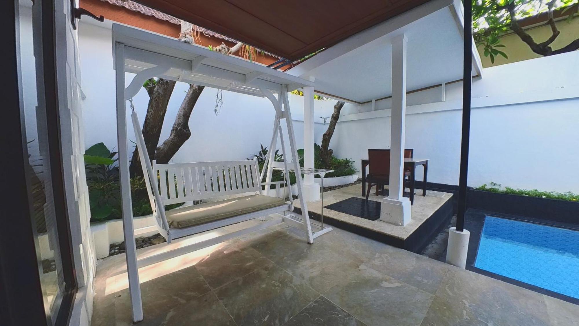 Private Pool Villas Kuta  Exterior photo